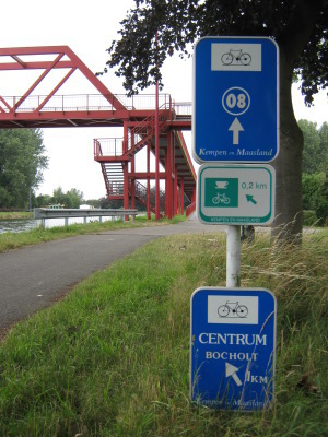 Belgien Radfahrerbruecke 1