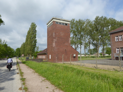 KZ Neuengamme 4