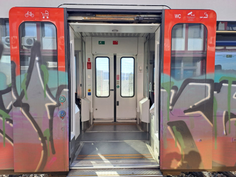 Montenegro Fahrradmitnahme im Zug 02
