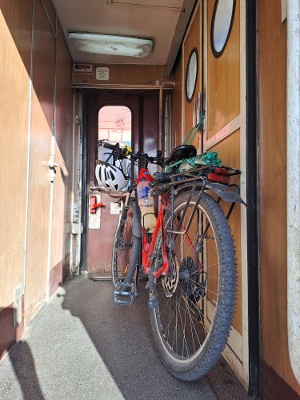 Montenegro Fahrradmitnahme im Zug 05