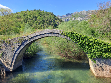 Montenegro 67