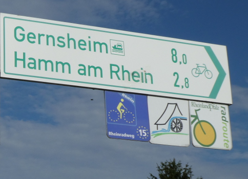 Radwegweiser Radroute Rheinland-Pfalz 02