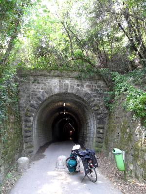 Bahntrassen-Radweg Parenzana Tunnel